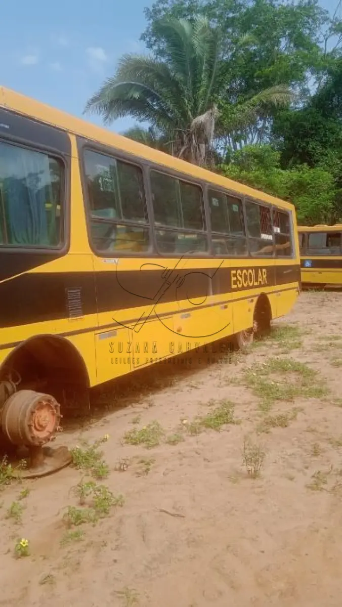 LOTE 019 - Ônibus VW/15-190, cor amarela, Placa OUD-8588, a diesel, cor amarela, ano fab/mod. 2012/2013, chassi 9532E82W9DR306962, Renavam 506206530. (Transferência por Declaração - S/CRV). DPVAT R$ 8,08 + MULTAS R$ 443,27