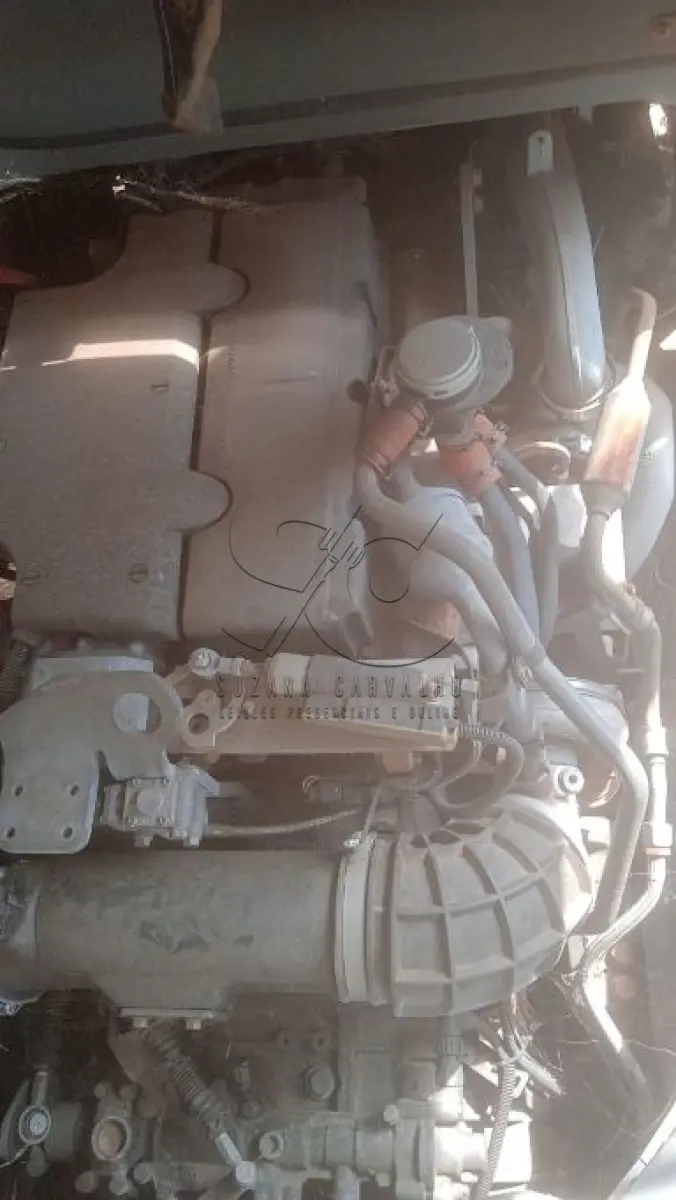 LOTE 013 - VW/ 15.190, Ônibus escolar, cor amarela, placa OUD-8548, a diesel, ano fab/mod. 2012/2013, chassi 9532E82WXDR307635, Renavam 506205657 (Transferência por Declaração - S/CRV). DPVAT 8,08 + MULTAS 85,12