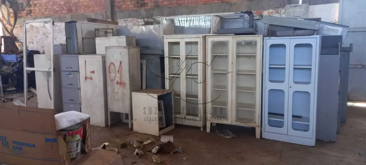 LOTE 001 - SUCATAS DIVERSAS