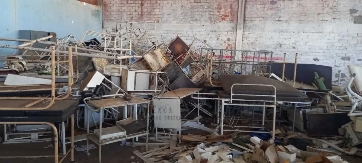 LOTE 003 - SUCATAS MATERIAL HOSPITALAR