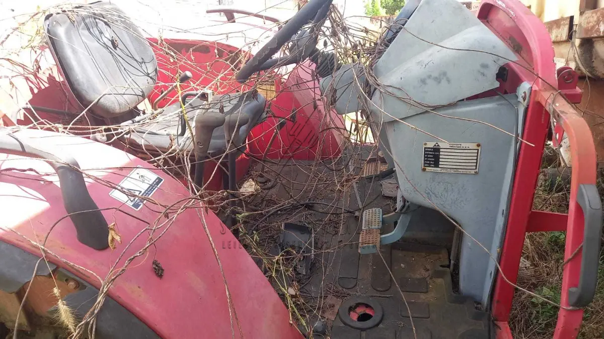 LOTE 013 - TRATOR (REPARTIDO)