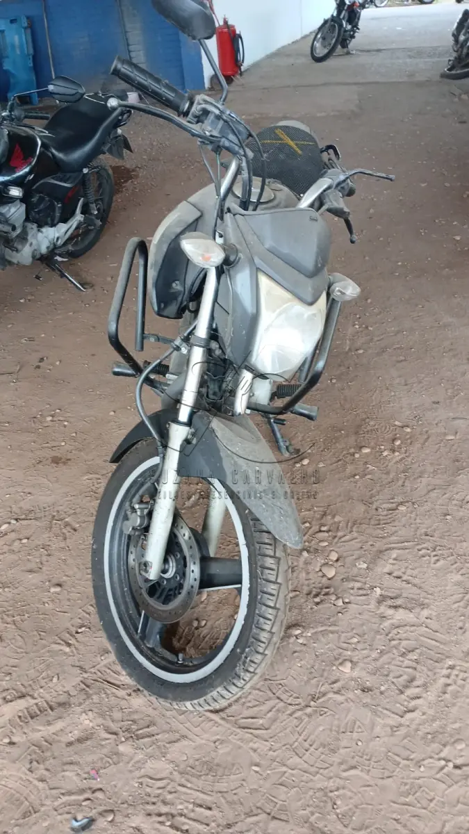 LOTE 003 - MOTO HONDA