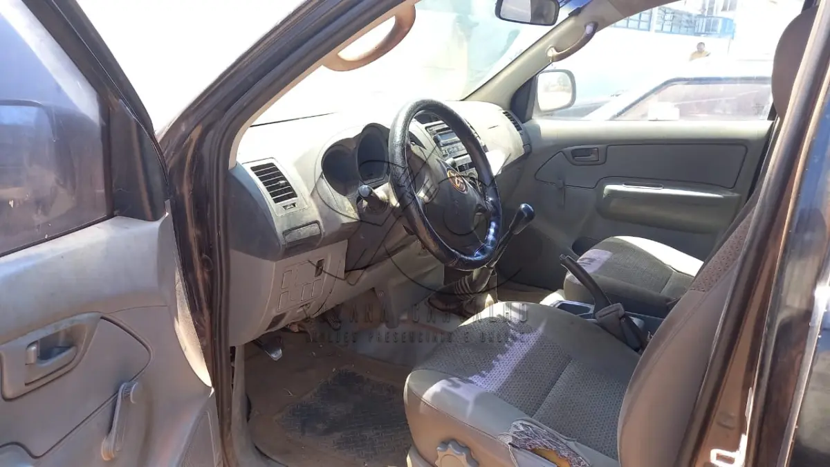 LOTE 011 - TOYOTA/HILLUX