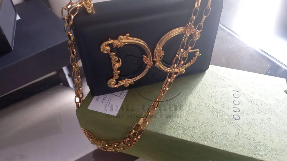 LOTE 004 - BOLSA/SAPATO D&G/ GUCCI ORIGINAIS