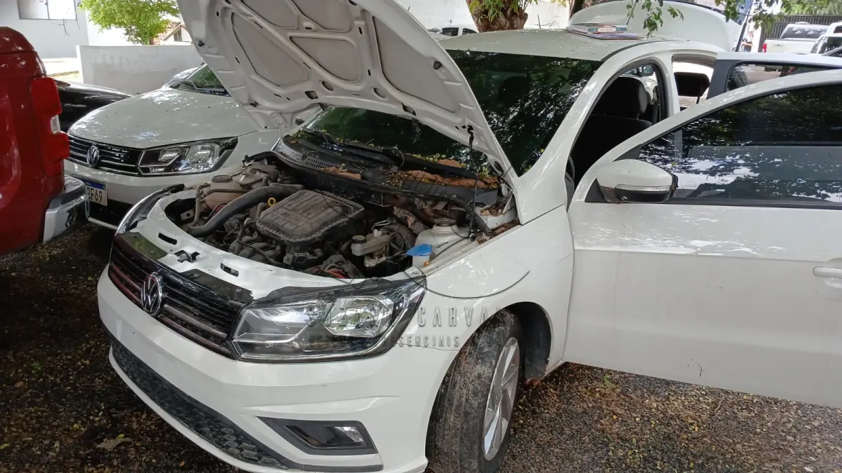 LOTE 006 - VEÍCULO VW