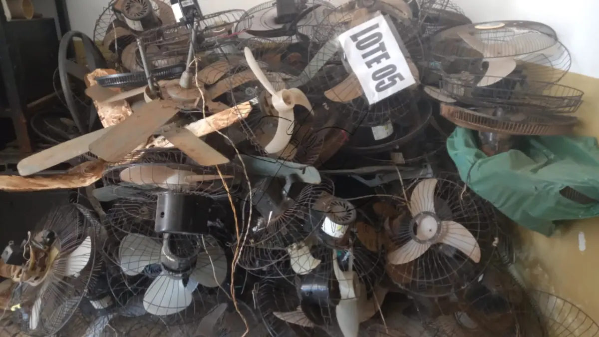 LOTE 005 - MATERIAIS DIVERSOS