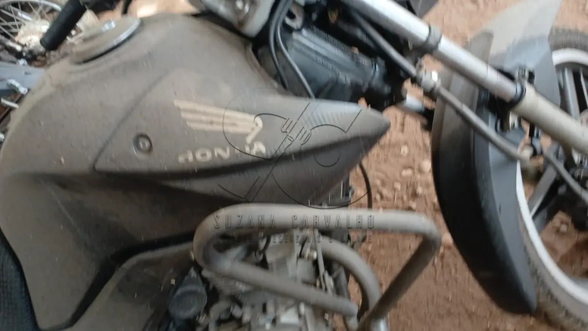 LOTE 003 - MOTO HONDA