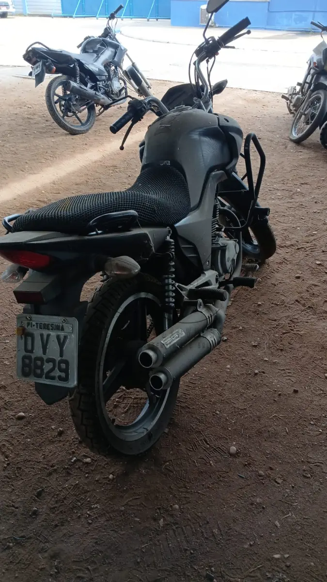LOTE 003 - MOTO HONDA