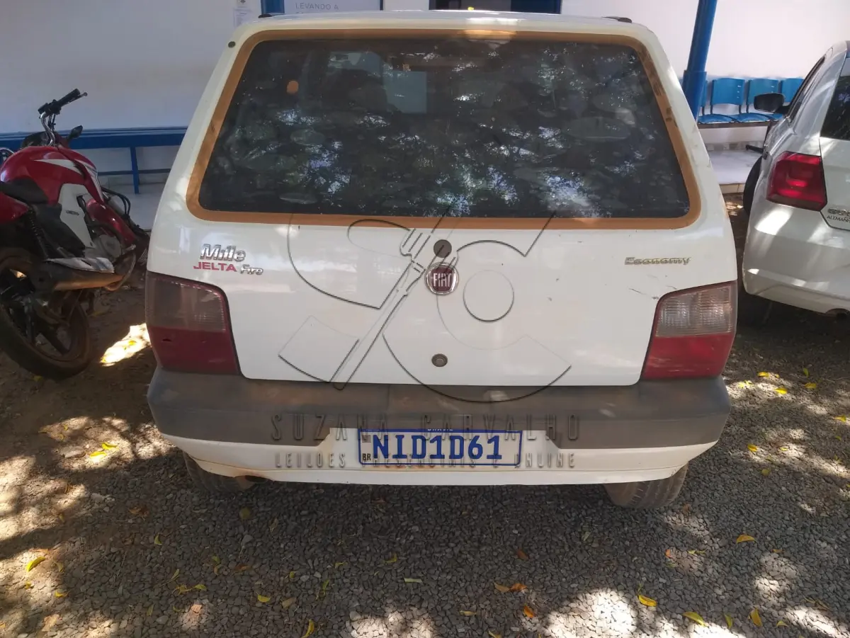 LOTE 016 - FIAT UNO