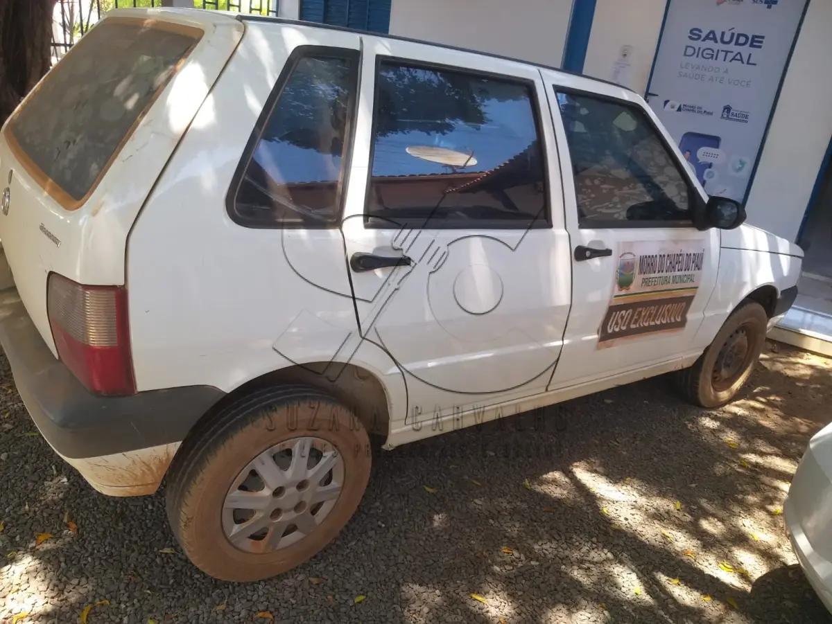 LOTE 016 - FIAT UNO