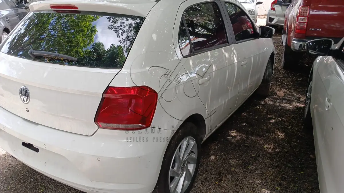 LOTE 006 - VEÍCULO VW