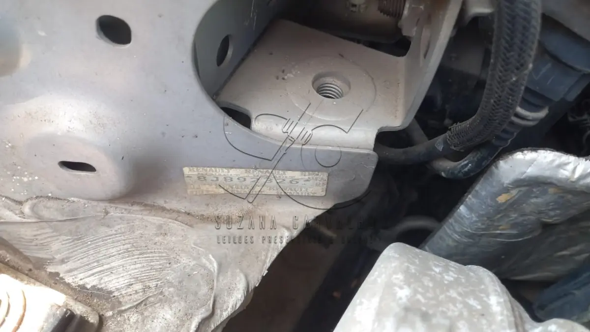 LOTE 013 - VEÍCULO RENAULT MEGANE