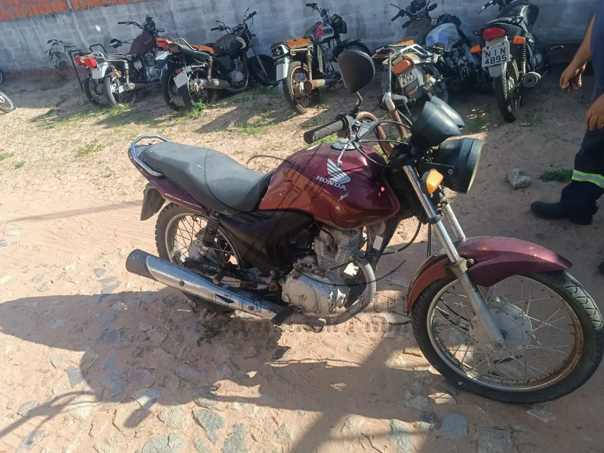 LOTE 001 - MOTO HONDA EM PARNAÍBA/PI
