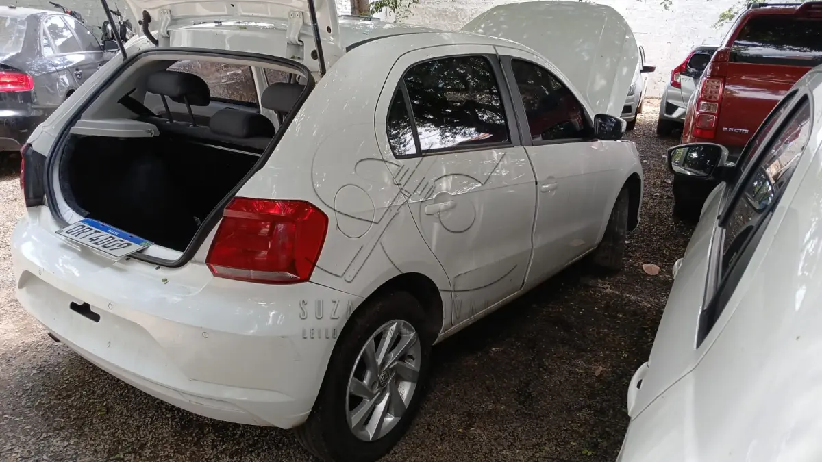 LOTE 006 - VEÍCULO VW