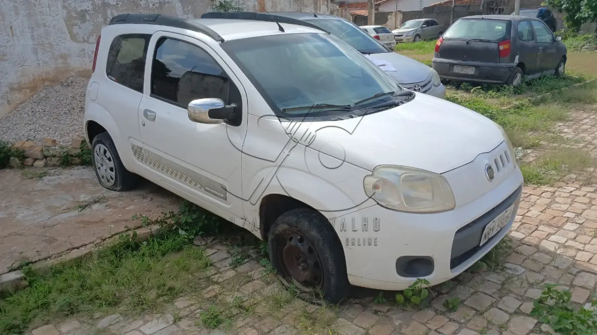 LOTE 004 - VEÍCULO FIAT
