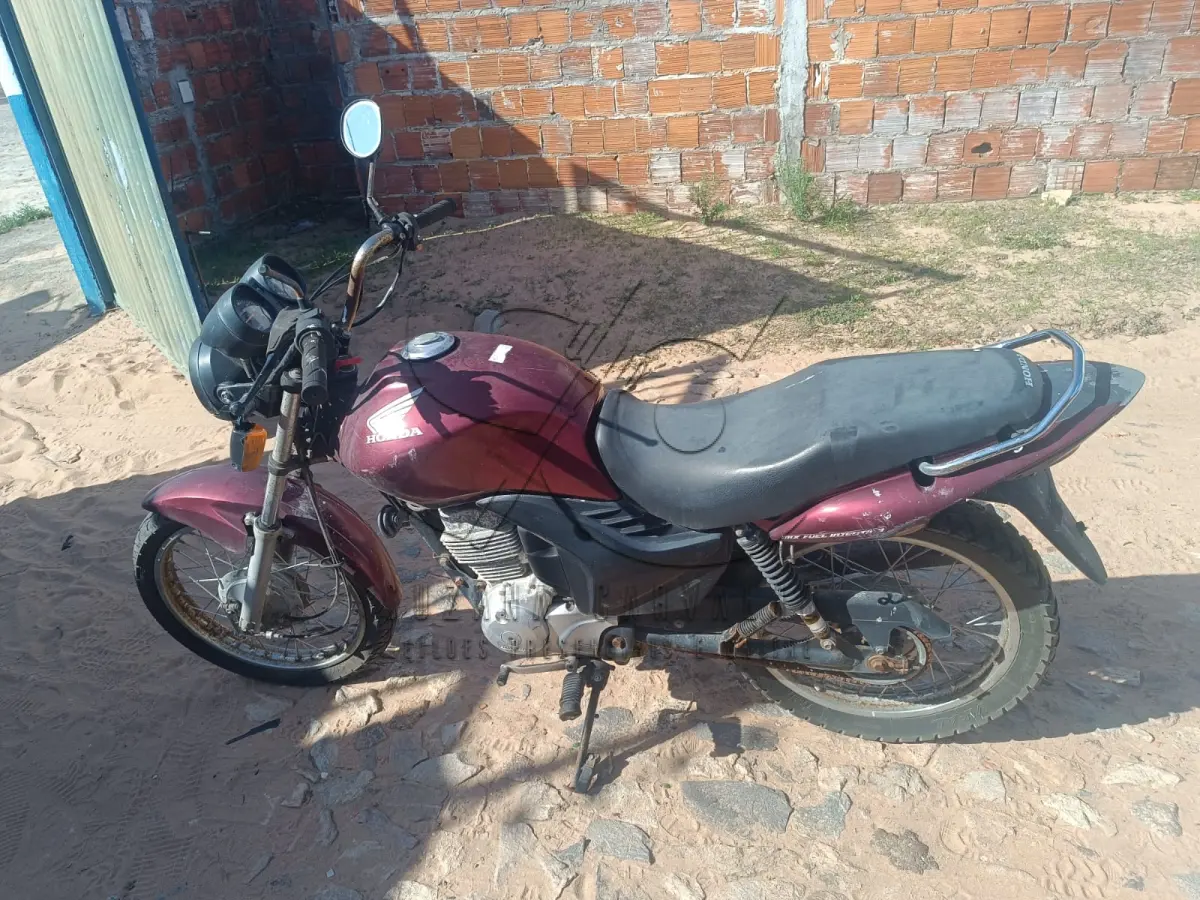 LOTE 001 - MOTO HONDA EM PARNAÍBA/PI