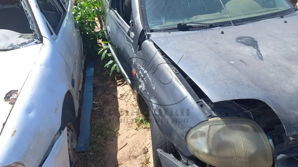 LOTE 001 - SUCATA RENAULT