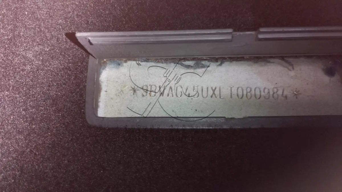 LOTE 006 - VEÍCULO VW