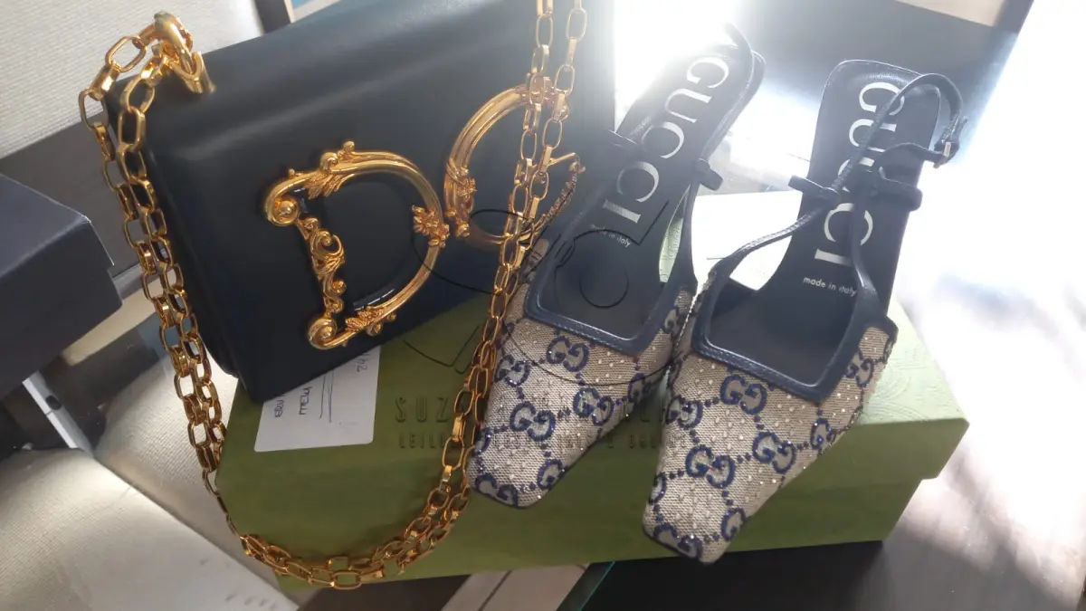 LOTE 004 - BOLSA/SAPATO D&G/ GUCCI ORIGINAIS