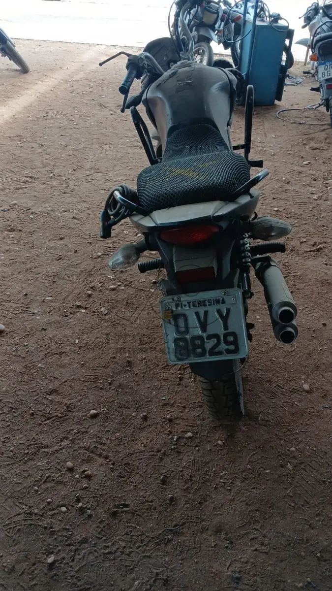 LOTE 003 - MOTO HONDA