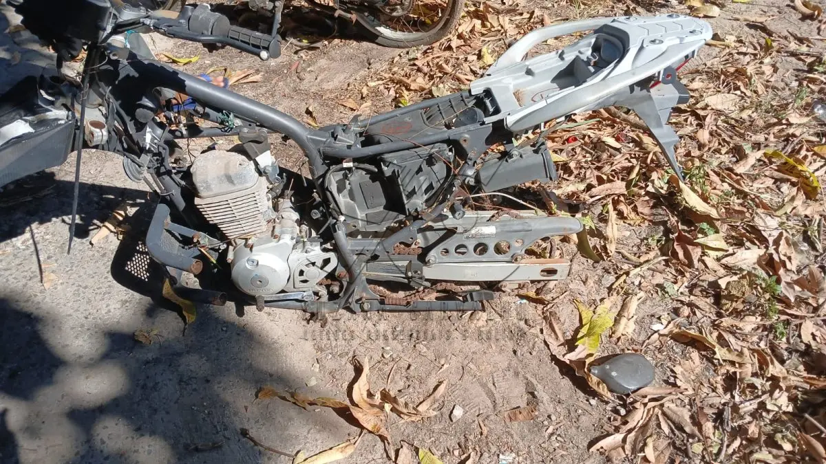 LOTE 013 - SUCATA HONDA NXR 150 2012