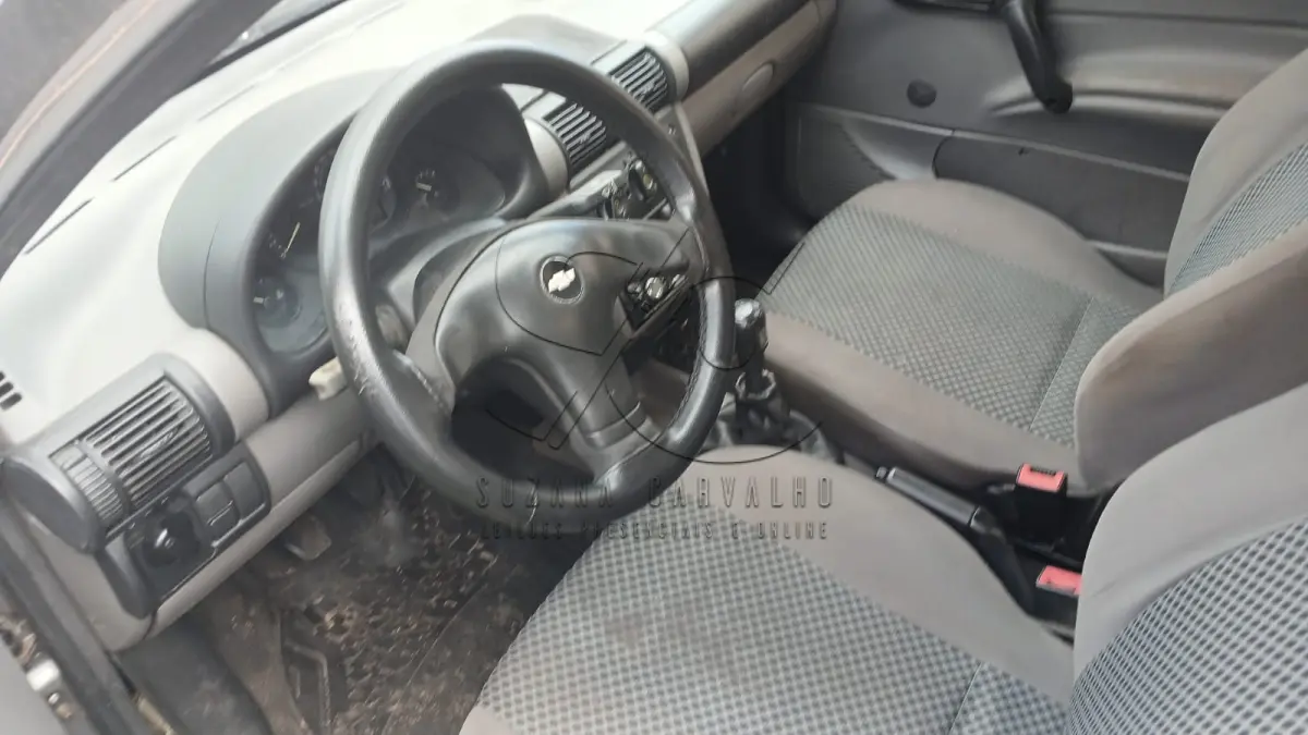 LOTE 003 - CHEV CLASSIC LS