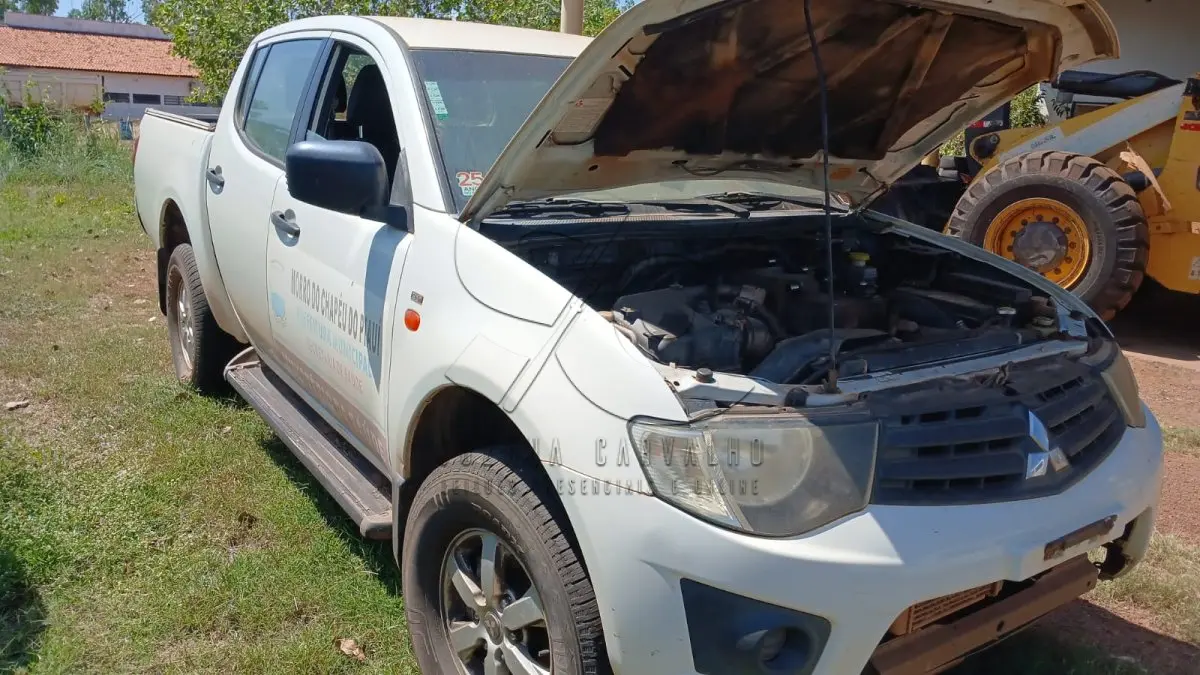 LOTE 003 - MMC/L200 PIM5806