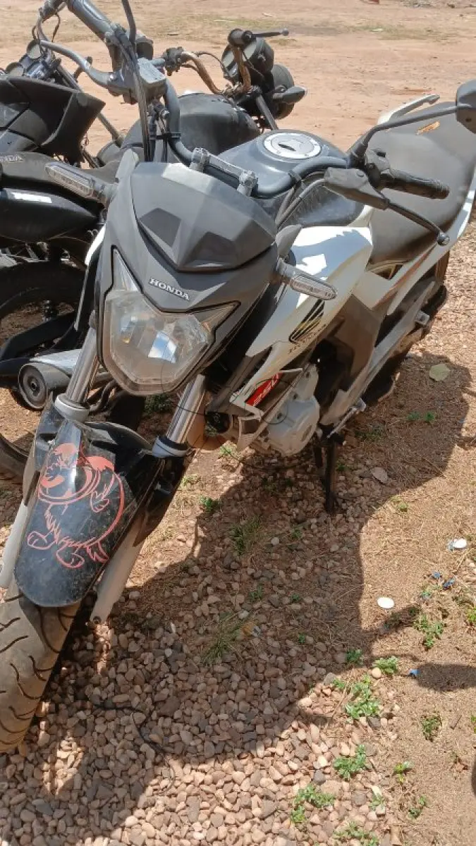 LOTE 010 - HONDA CB250F TWISTER 2019