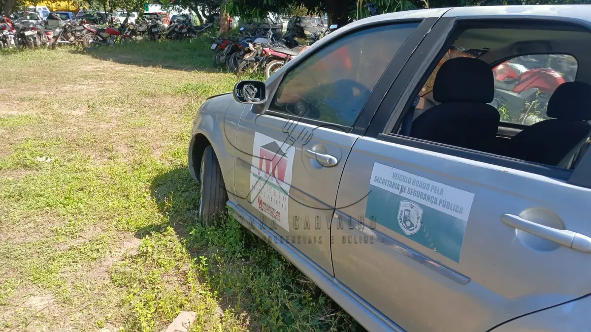 LOTE 005 - SUCATA FIAT PÁLIO