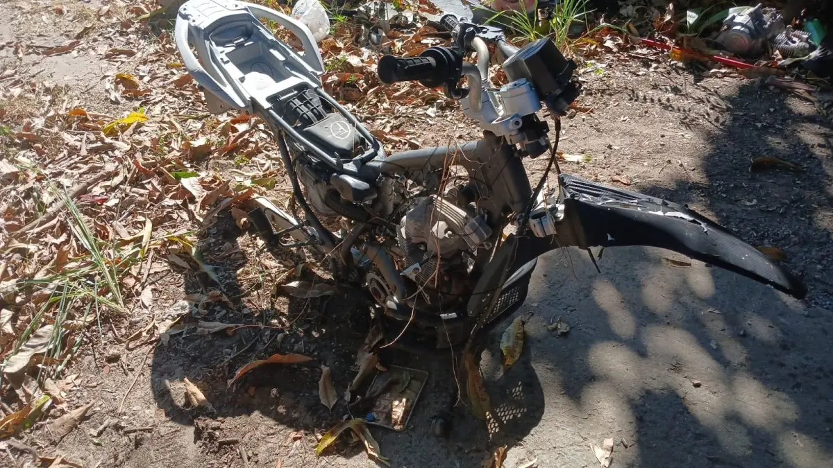 LOTE 013 - SUCATA HONDA NXR 150 2012