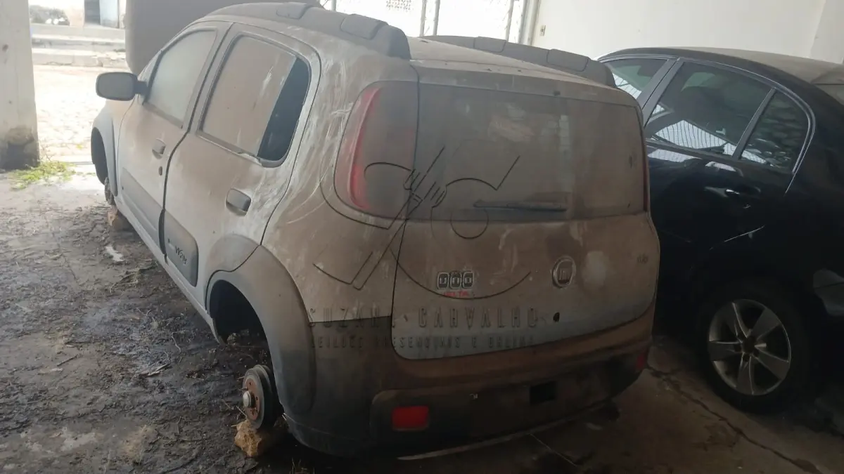 LOTE 002 - FIAT UNO WAY