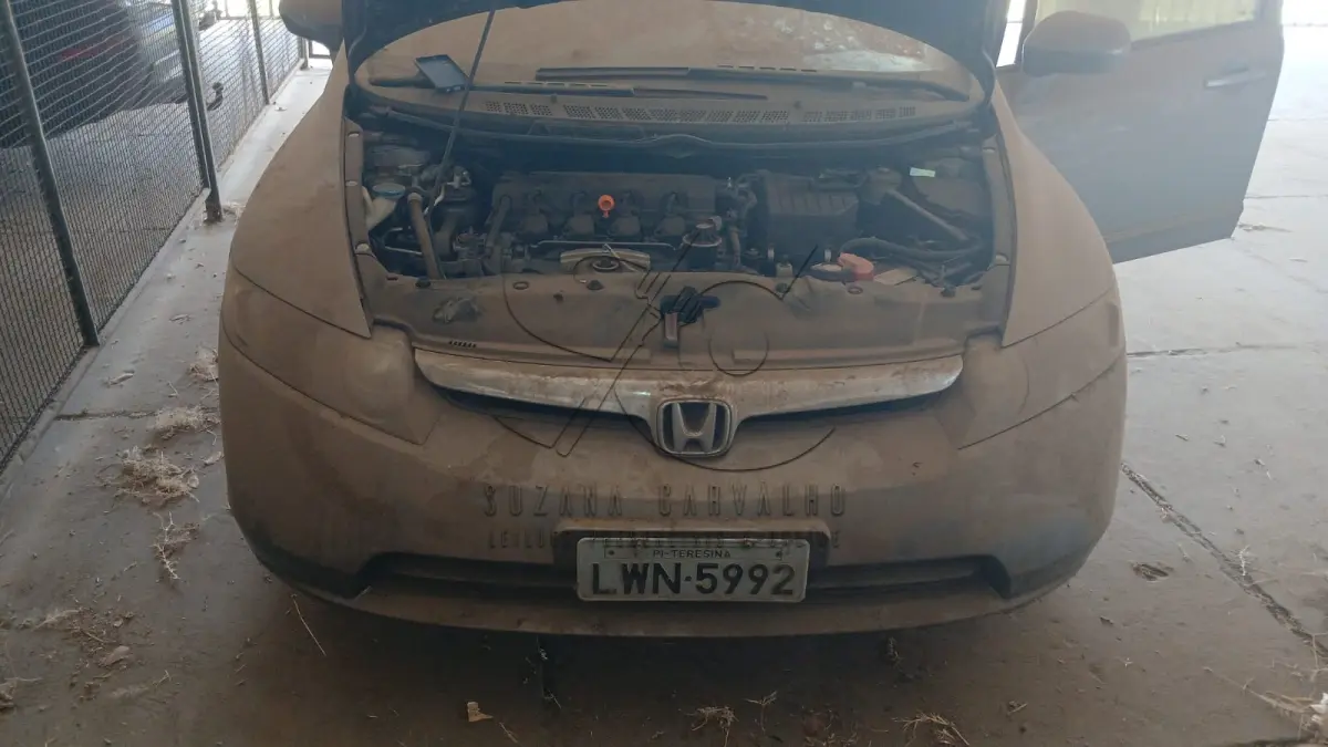 LOTE 003 - HONDA CIVIC LXS