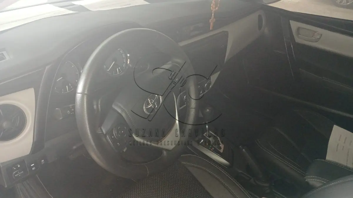 LOTE 001 - SUSPENSO POR DECISÃO JUDICIAL TOYOTA COROLLA