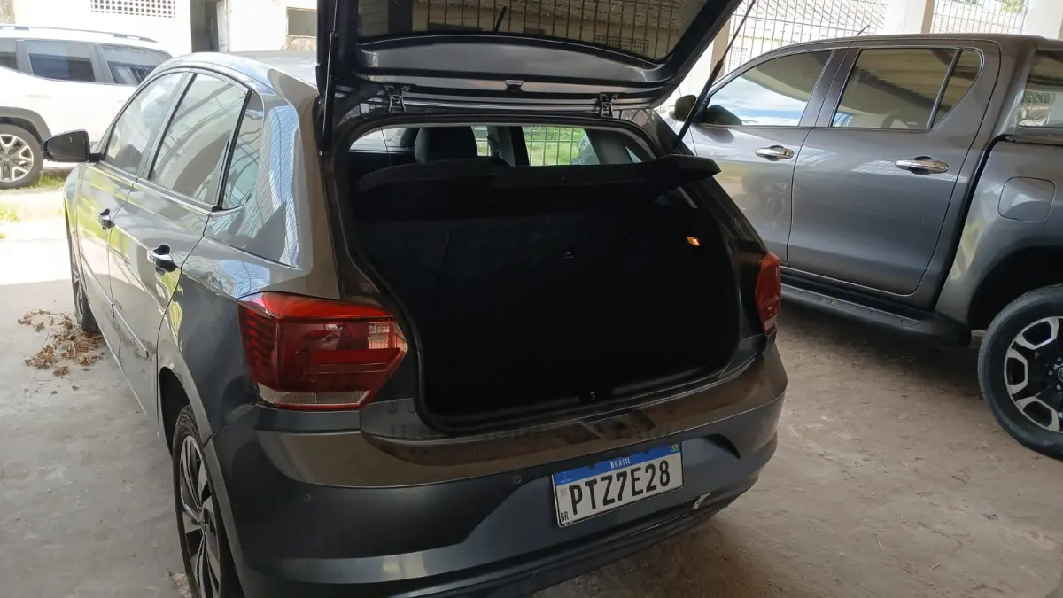 LOTE 004 - VW POLO CL ADA