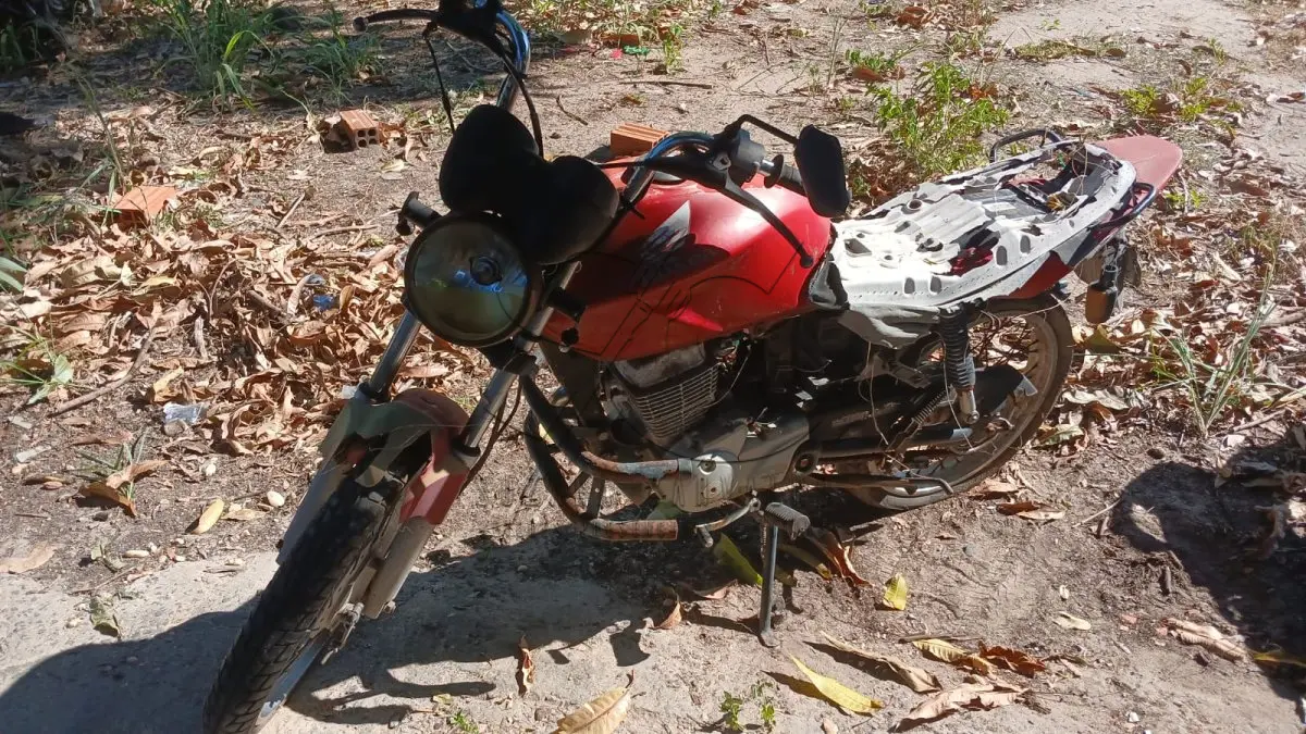 LOTE 008 - HONDA CG 150 TITAN ES 2004