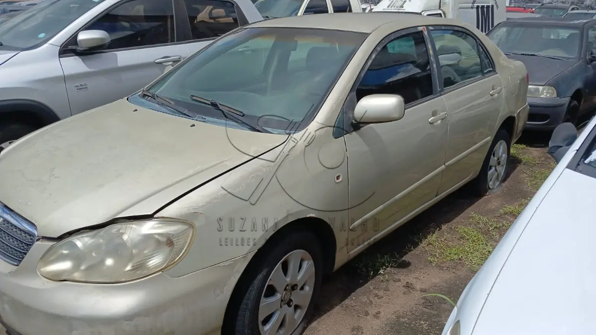 LOTE 002 - TOYOTA COROLLA