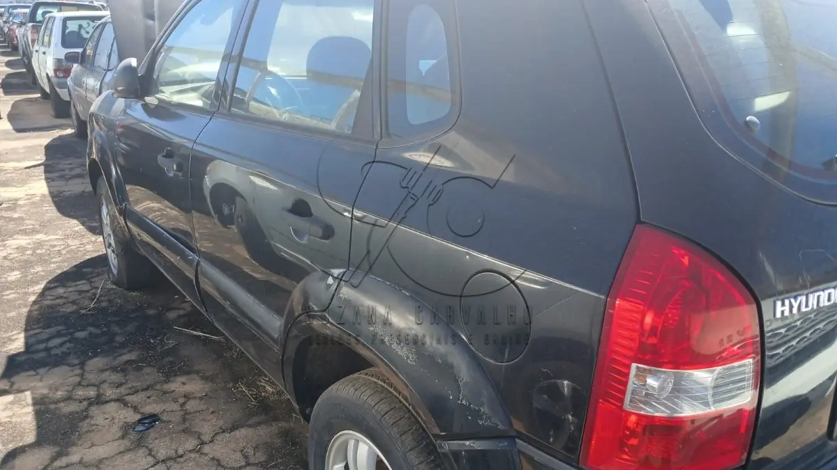 LOTE 002 - HYUNDAI TUCSON 2008