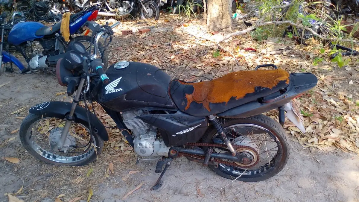 LOTE 004 - HONDA CG 125 FAN ES 2010