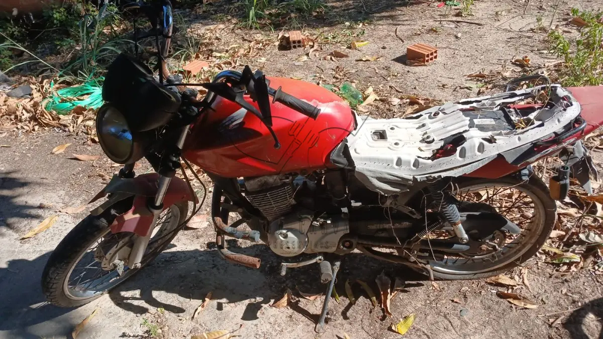 LOTE 008 - HONDA CG 150 TITAN ES 2004