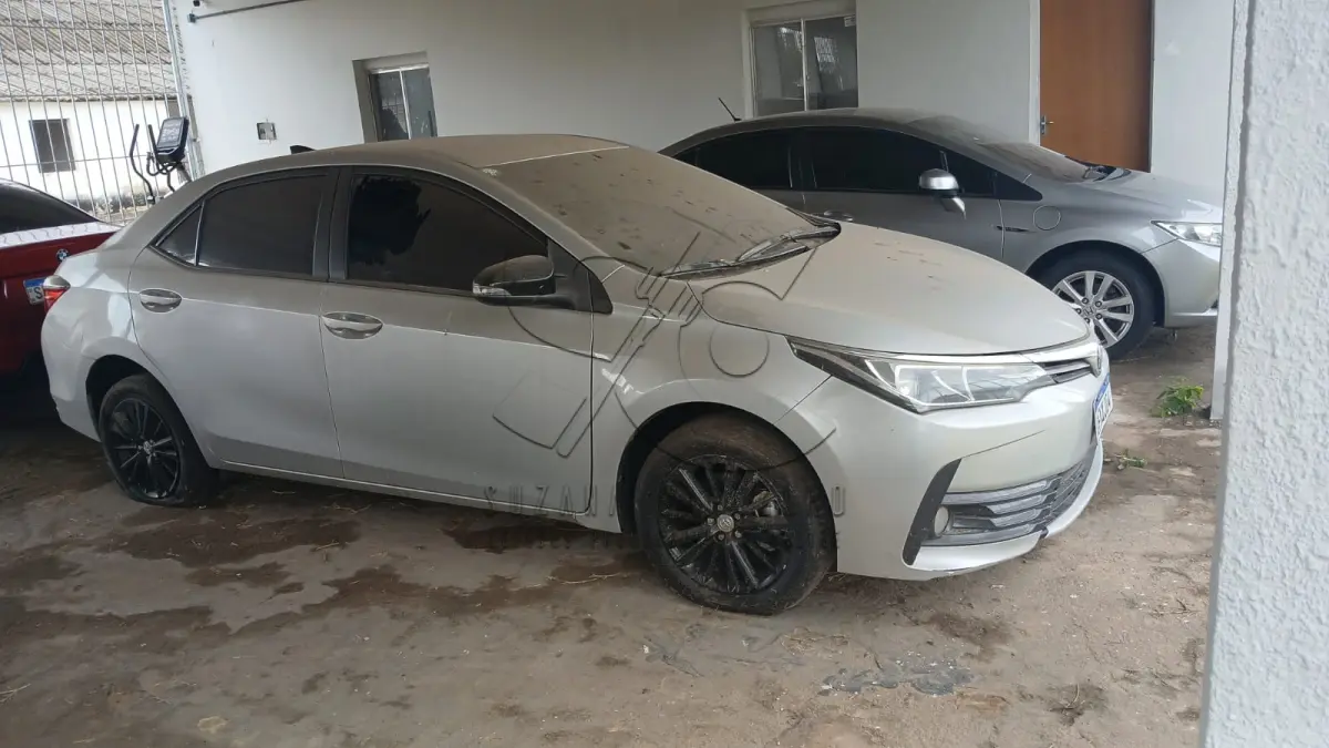 LOTE 001 - SUSPENSO POR DECISÃO JUDICIAL TOYOTA COROLLA