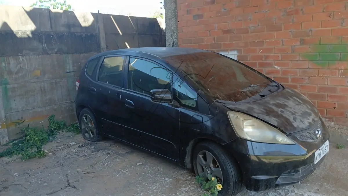 LOTE 003 - SUCATA HONDA FIT LX FLEX