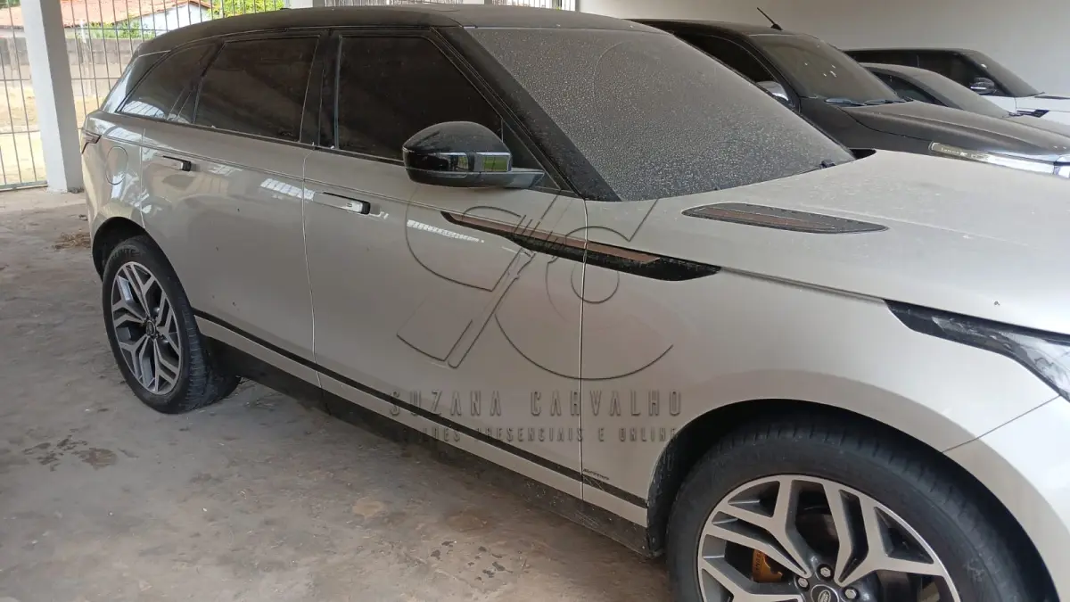 LOTE 009 - SUSPENSO POR DECISÃO JUDICIAL I LROVER VELAR P250 SE RDYN