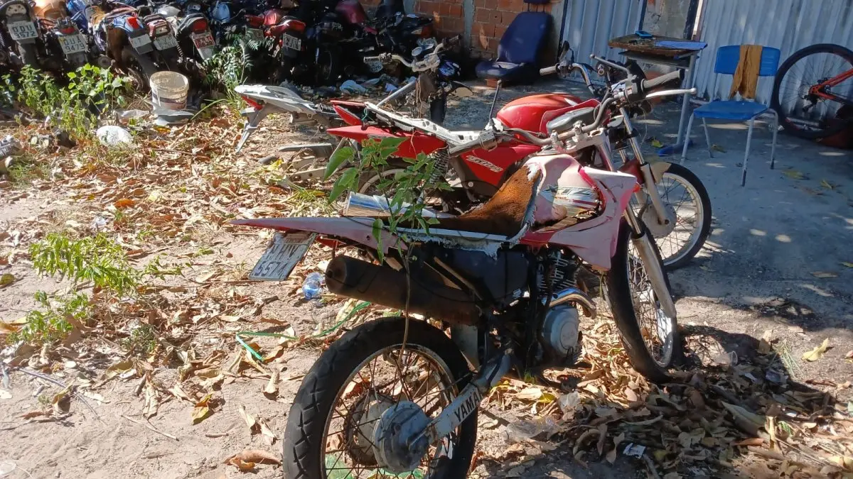 LOTE 009 - YAMAHA XTZ 125K 2008