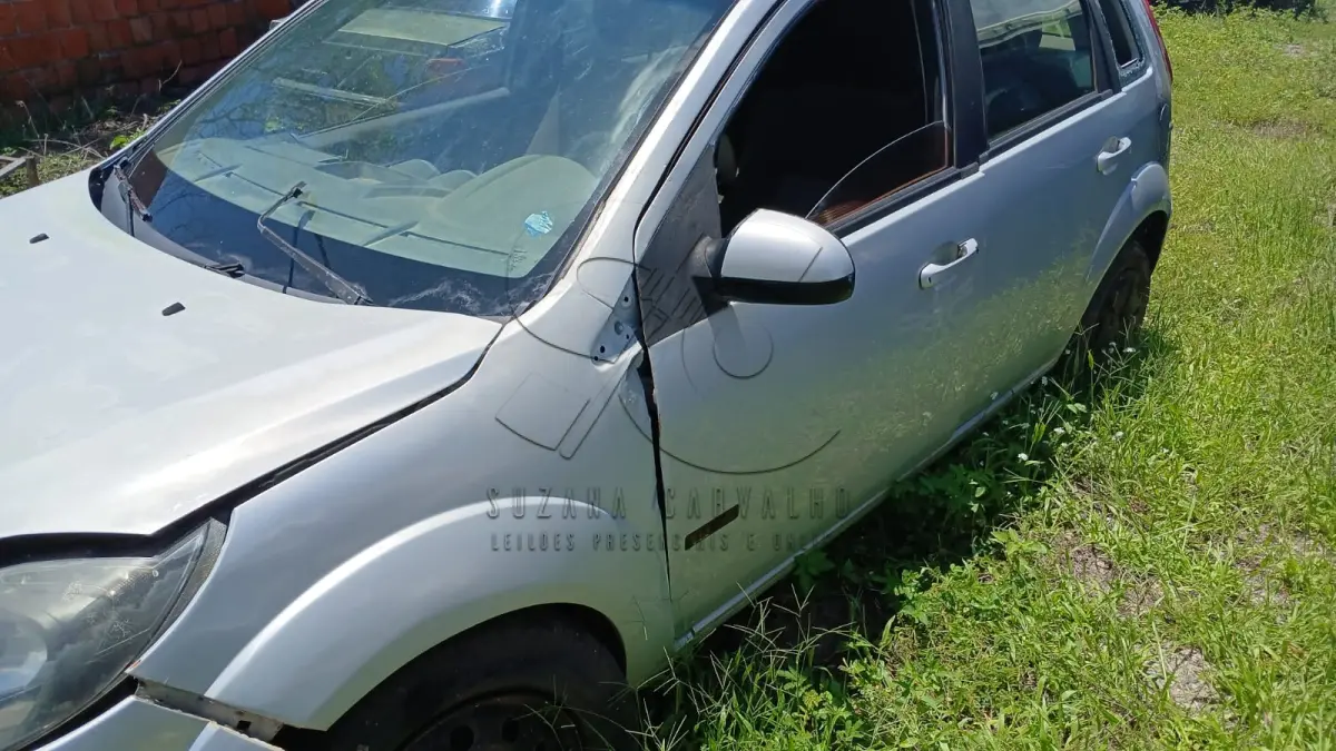 LOTE 001 - FORD FIESTA EM PARNAÍBA