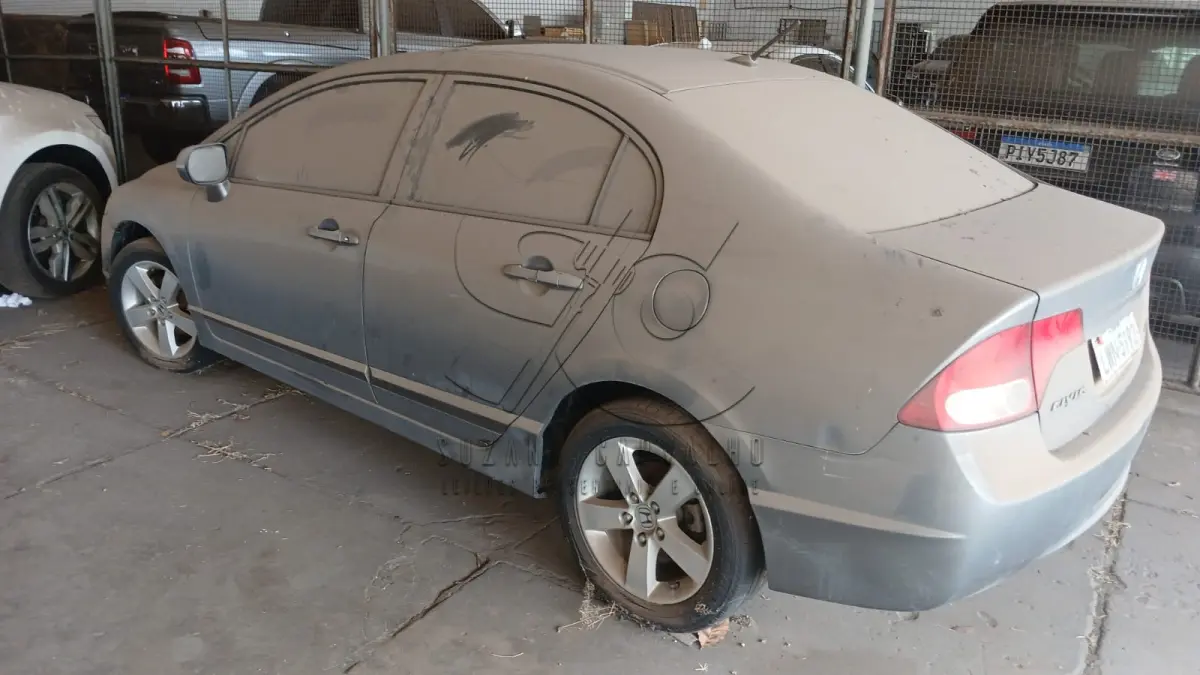 LOTE 003 - HONDA CIVIC LXS