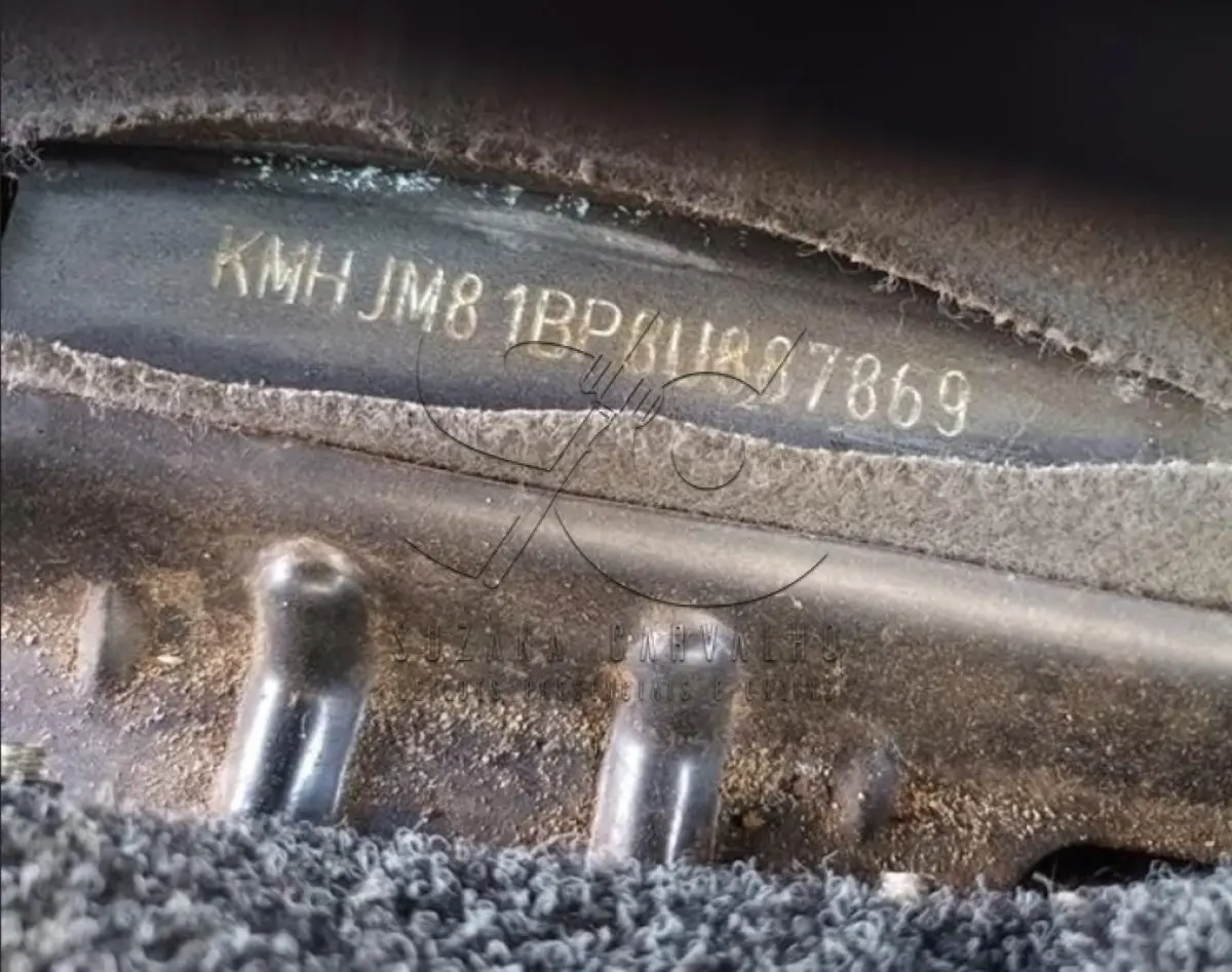 LOTE 002 - HYUNDAI TUCSON 2008