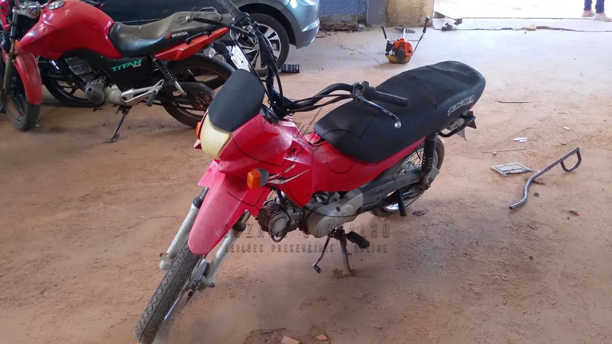 LOTE 010 - HONDA POP 100 2015