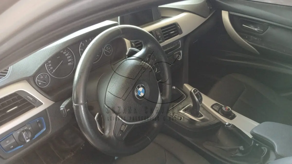 LOTE 008 - I BMW 320I ACTIVE FLEX