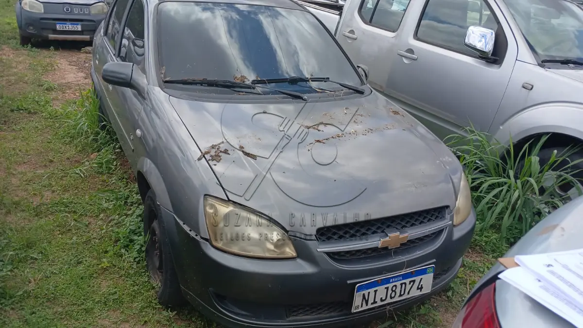 LOTE 003 - CHEV CLASSIC LS