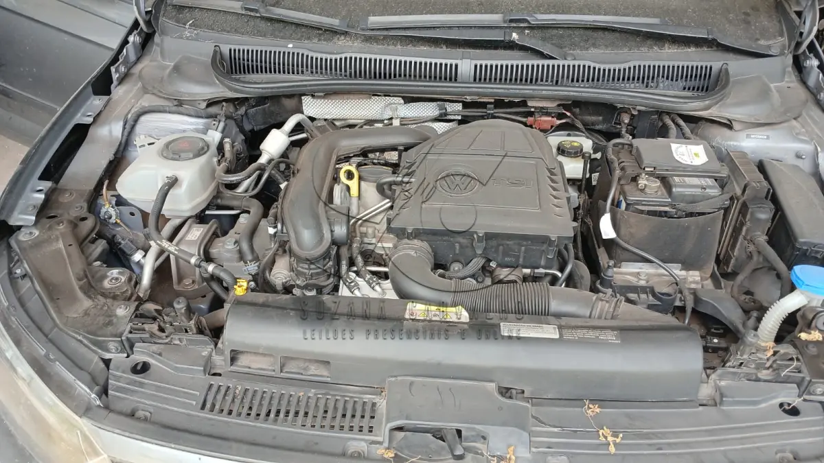 LOTE 004 - VW POLO CL ADA